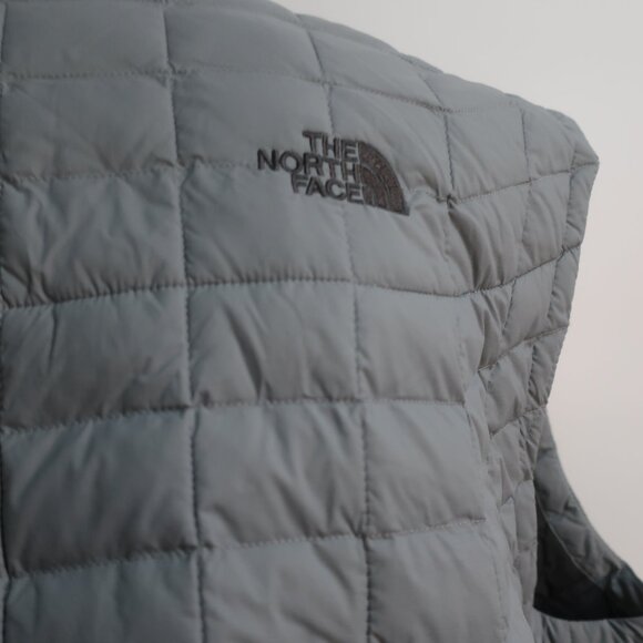 Mens The North Face Light Gray Quilted Vest XXL - Picture 5 of 6